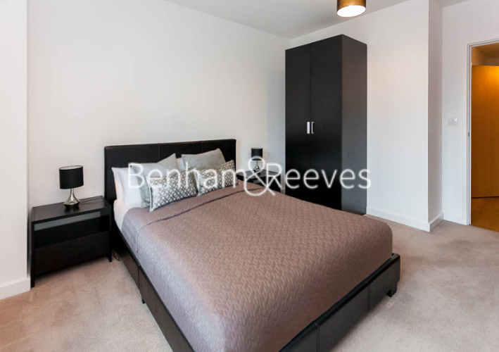 1  bedroom flat to rent in Ross Way, Langdon Park, E14-image 9