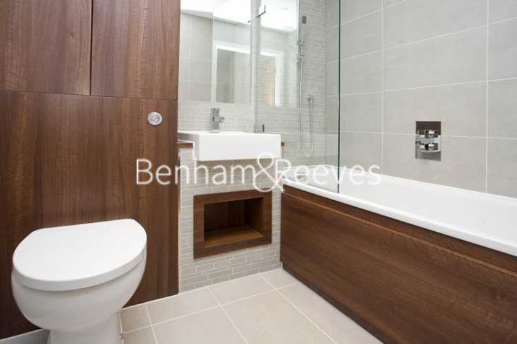 2  bedrooms flat to rent in Seven Sea Gardens, Canary Wharf, E3-image 5