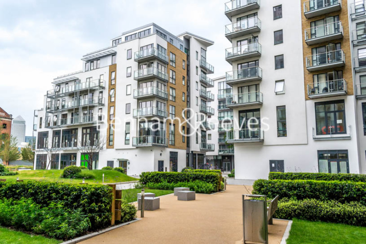 2  bedrooms flat to rent in Seven Sea Gardens, Canary Wharf, E3-image 6