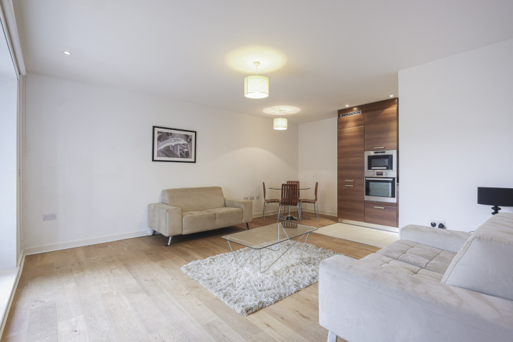 2  bedrooms flat to rent in Forge Square, Canary Wharf, E14-image 10