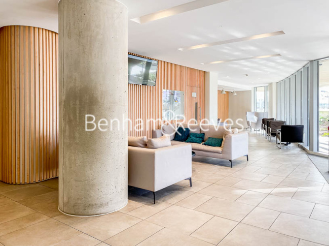 2 bedrooms flat to rent in 3 Tidal Basin Road, Canary Wharf, E16-image 9