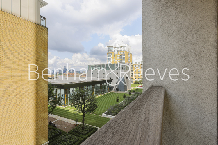 1  bedroom flat to rent in Berkeley Tower, Westferry Circus, E14-image 5