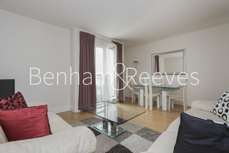 1  bedroom flat to rent in Berkeley Tower, Westferry Circus, E14-image 18