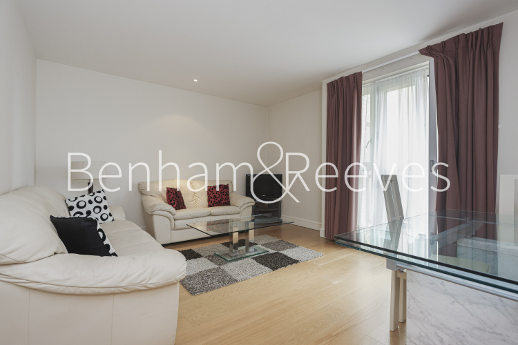 1  bedroom flat to rent in Berkeley Tower, Westferry Circus, E14-image 19