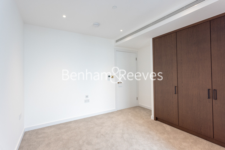 2 bedrooms flat to rent in Landmark Pinnacle, Marsh Wall, E14-image 12