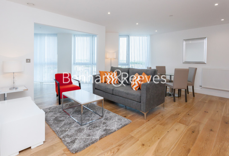 3 bedrooms flat to rent in High Street, Stratford, E15-image 6