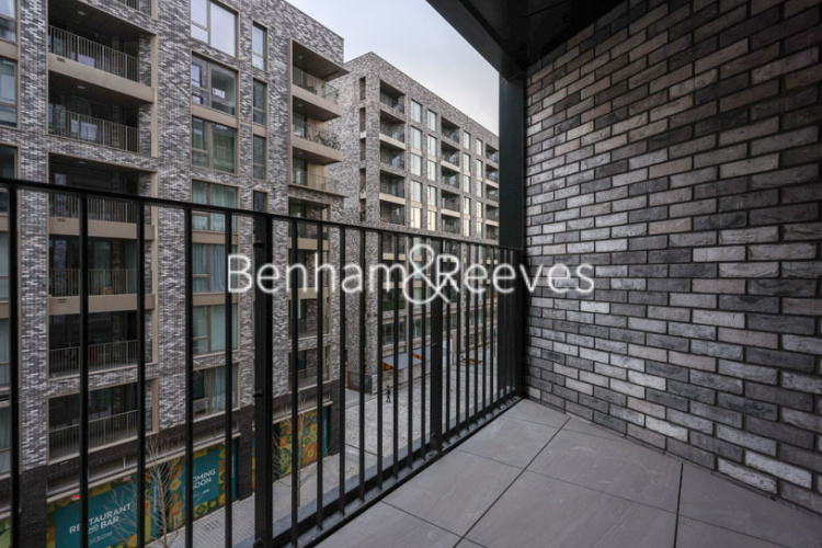 Studio flat to rent in Blair Street, Aberfeldy Village, E14-image 10