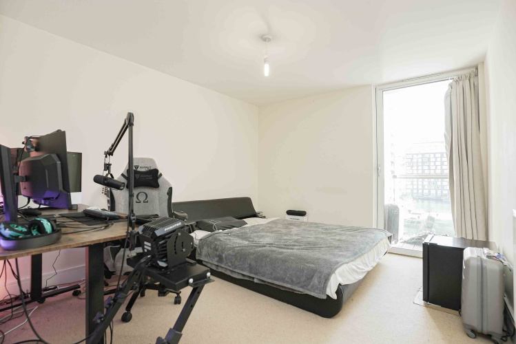 2 bedrooms flat to rent in Westwood House, Millharbour, E14-image 7