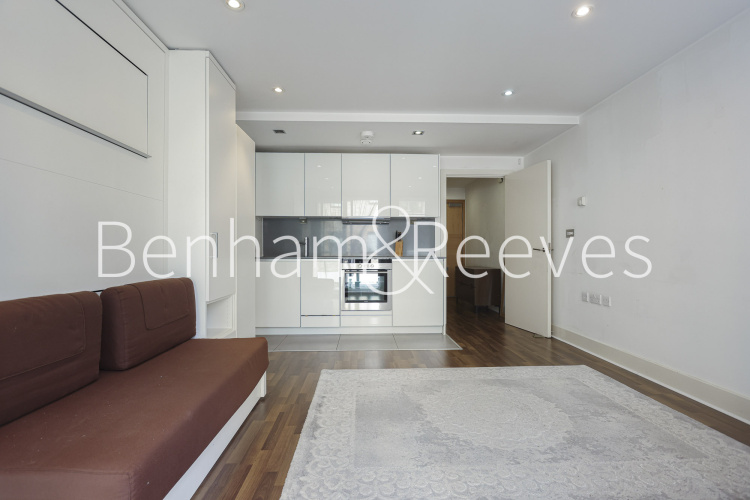 Studio flat to rent in Caspian Wharf, Yeo Street, E3-image 10