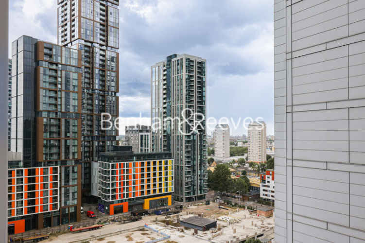 2  bedrooms flat to rent in Harcourt Tower, Canary Wharf, E14-image 5