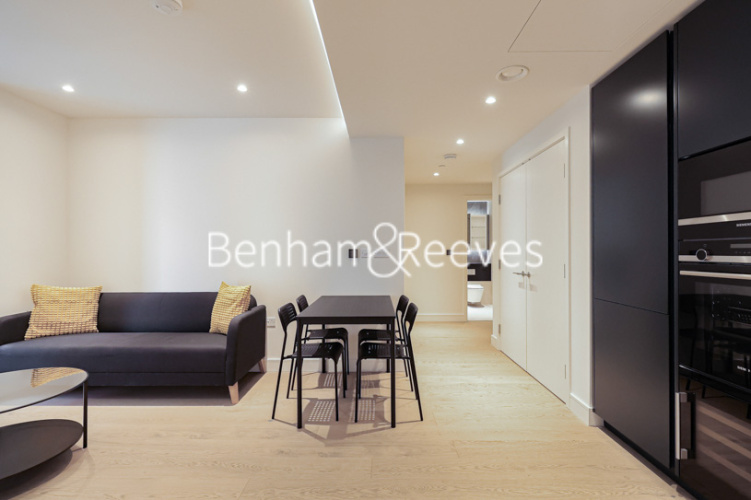 2  bedrooms flat to rent in Harcourt Tower, Canary Wharf, E14-image 12