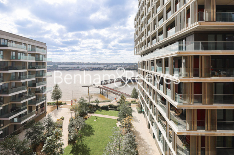 2 bedrooms flat to rent in Bonnet Street, Royal Wharf Riverscape, E16-image 23