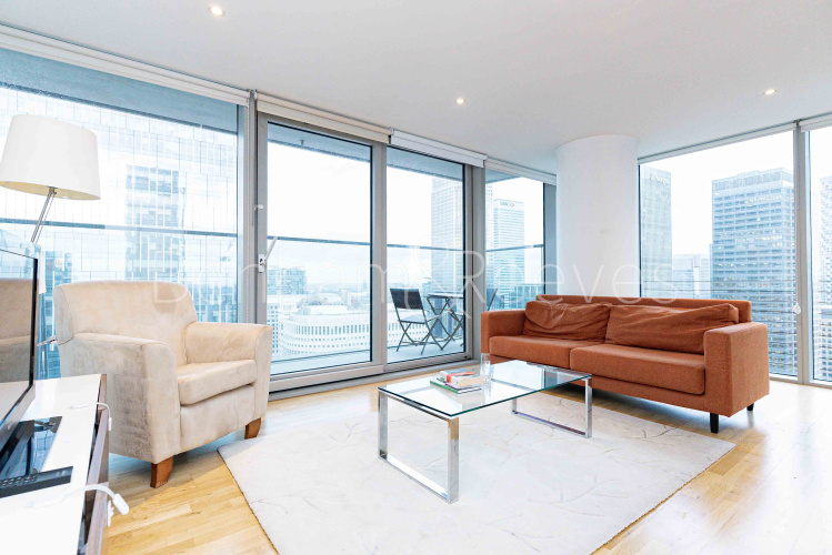 2 bedrooms flat to rent in Marsh Wall, Canary Wharf, E14-image 1