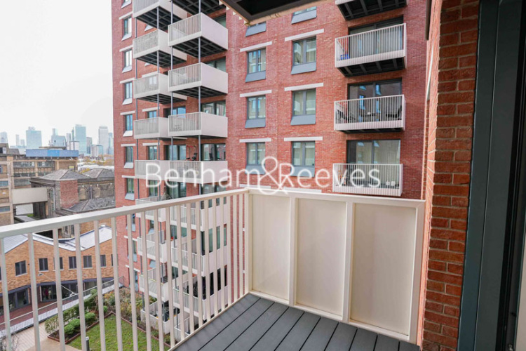 1  bedroom flat to rent in Gillender Street, Canary Wharf, E3-image 5