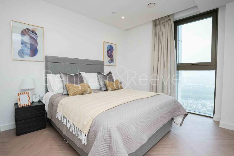 2 bedrooms flat to rent in One Thames Quay, Canary wharf, E14-image 5