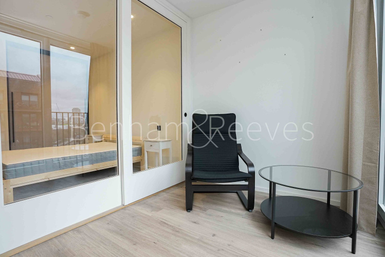 1 bedroom flat to rent in Hawser Lane, Poplar riverside, E14-image 8