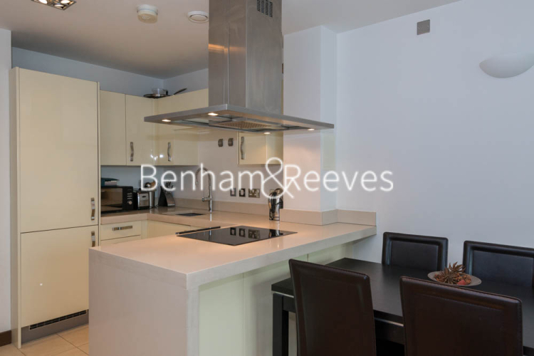 1 bedroom flat to rent in Bridges Court Road, Battersea, SW11-image 2