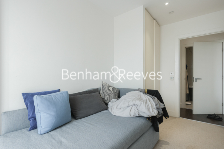 4 bedrooms flat to rent in Central Avenue, Fulham, SW6-image 11