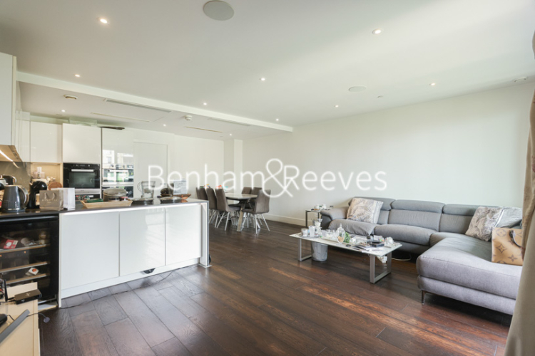 4 bedrooms flat to rent in Central Avenue, Fulham, SW6-image 17