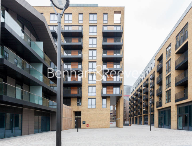 3 bedrooms flat to rent in Ram Quarter, Wandsworth, SW18-image 12