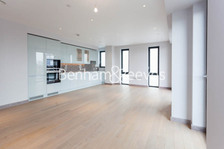 3 bedrooms flat to rent in Ram Quarter, Wandsworth, SW18-image 13