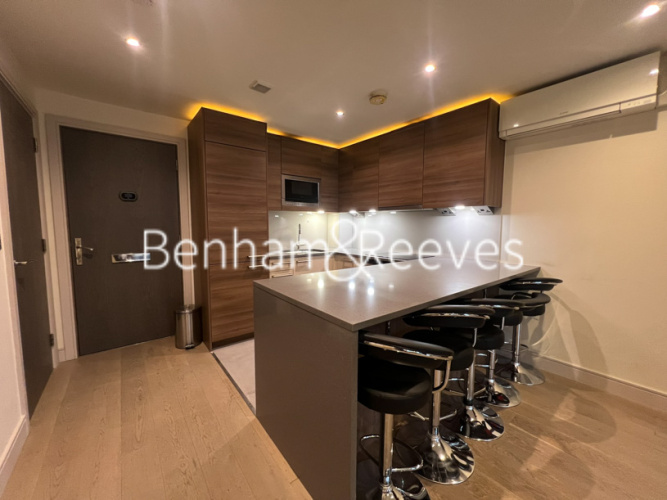 Studio flat to rent in Townmead Road, Imperial Wharf, SW6-image 7