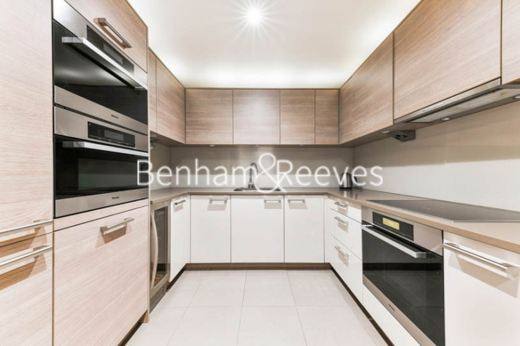 3 bedrooms flat to rent in Park Street, Chelsea Creek, SW6-image 2