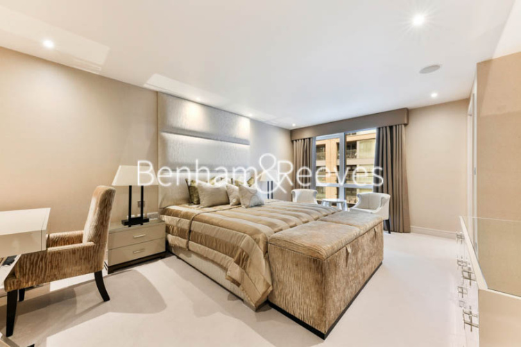 3 bedrooms flat to rent in Park Street, Chelsea Creek, SW6-image 13