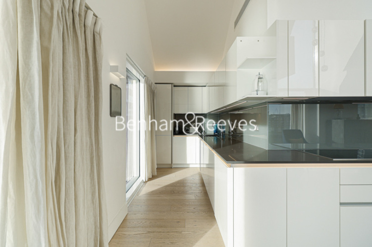 4 bedrooms flat to rent in Central Avenue, Hammersmith And Fulham, SW6-image 27