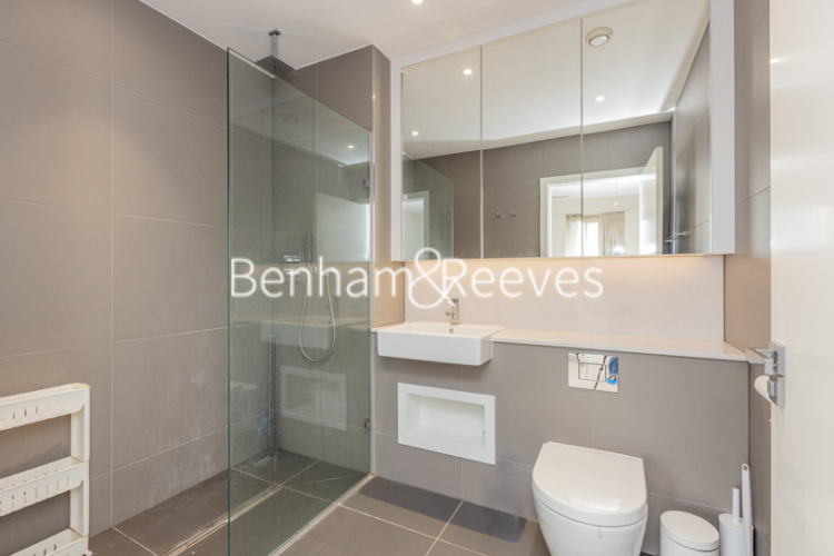 1 bedroom flat to rent in Westbourne Apartments, Central Avenue, SW6-image 10