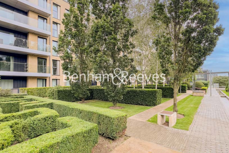 1 bedroom flat to rent in Westbourne Apartments, Central Avenue, SW6-image 15