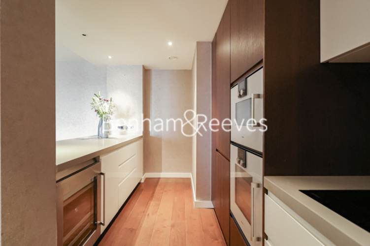 3 bedrooms flat to rent in Chartwell House, Waterfall drive, SW10-image 24