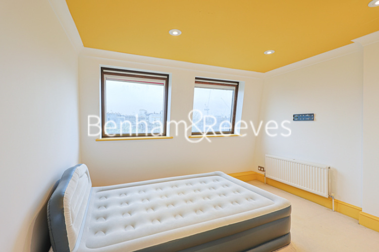 4 bedrooms flat to rent in Rylston Road, Fulham, SW6-image 20