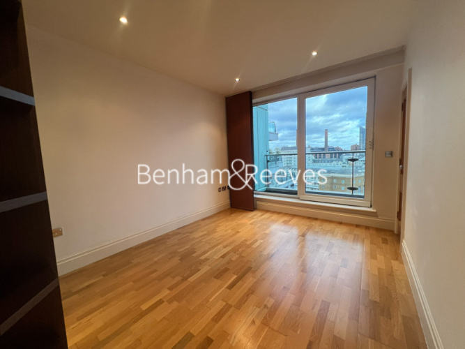 2 bedrooms flat to rent in Harbour Reach, The Boulevard,Imperial Wharf, SW6-image 5