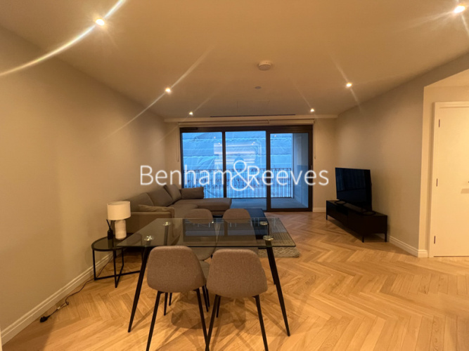 2  bedrooms flat to rent in Saxon House, Parkland Walk,SW6-image 6