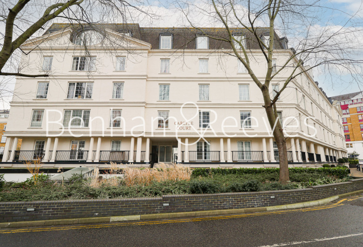 2  bedrooms flat to rent in Carlyle Court, Chelsea Harbour, SW10-image 18