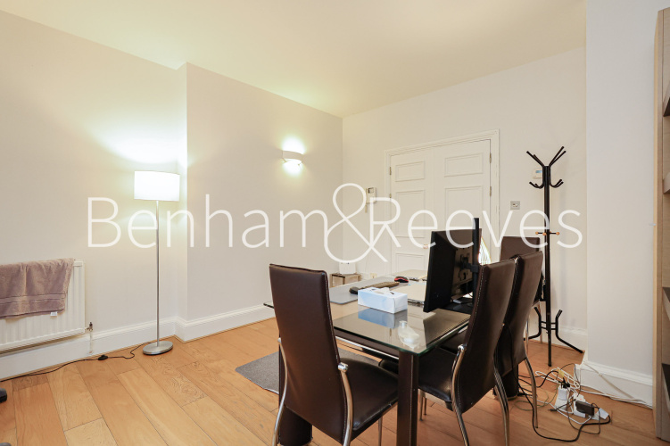 2  bedrooms flat to rent in Carlyle Court, Chelsea Harbour, SW10-image 20