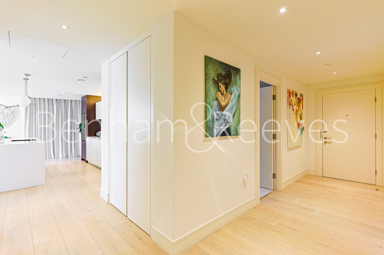 3 bedrooms flat to rent in Lighterman Tower, Chelsea Island, Chelsea, SW10-image 11