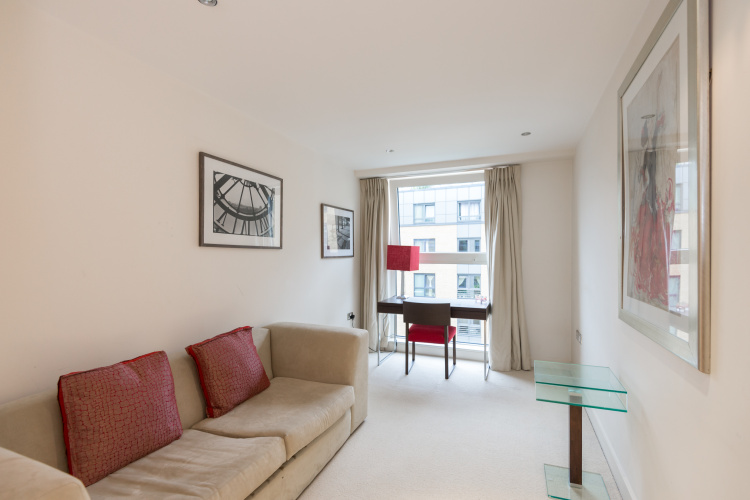 3 bedrooms flat to rent in Lensbury Avenue, Imperial Wharf, SW6-image 7