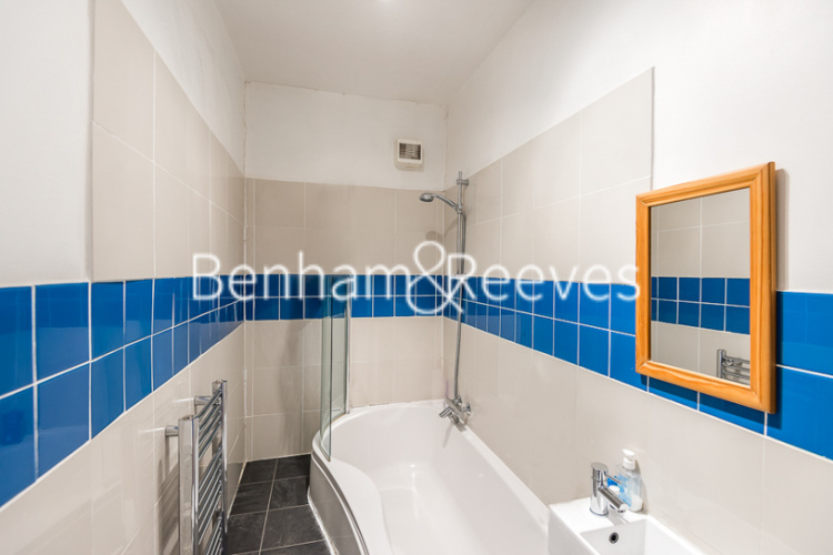 1 bedroom flat to rent in Lady Somerset Road, Highgate,NW5-image 4