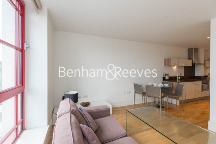 1 bedroom flat to rent in Highbury Stadium Square, Highbury, N5-image 5