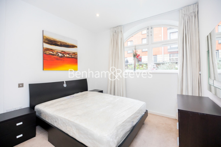 1 bedroom flat to rent in Drummond Way, Islington, N1-image 3