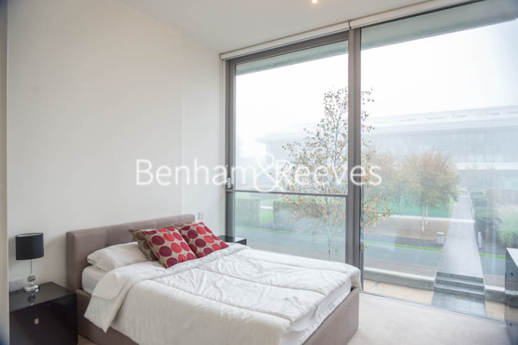 1 bedroom flat to rent in Highbury Stadium Square, Highbury, N5-image 6