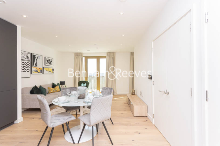 1 bedroom flat to rent in Ashley Road, Tottenham Hale, N17-image 3