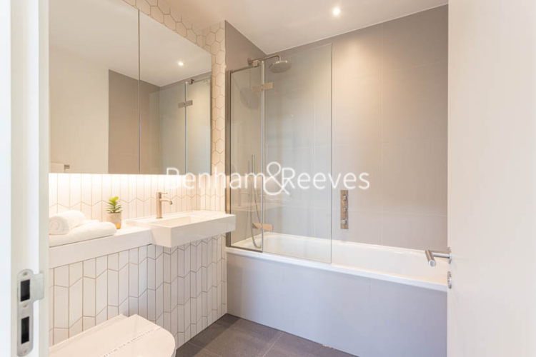 1 bedroom flat to rent in Ashley Road, Tottenham Hale, N17-image 5