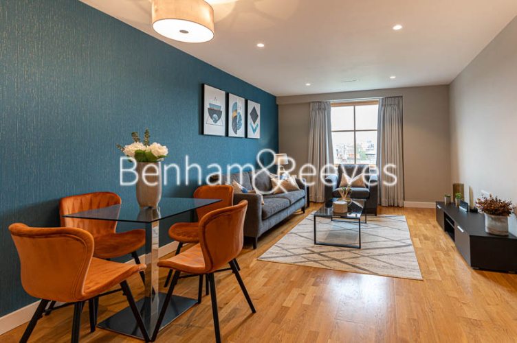 2 bedrooms flat to rent in Highbury Gardens, Holloway Road, N7-image 3