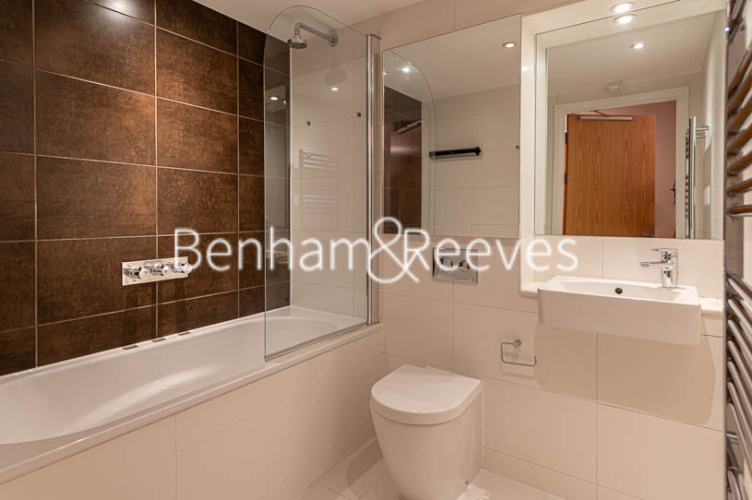 2 bedrooms flat to rent in Highbury Gardens, Holloway Road, N7-image 5