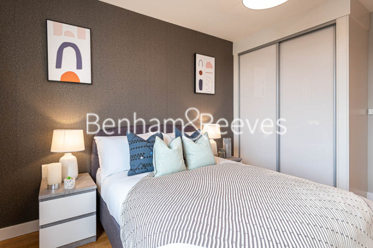 2 bedrooms flat to rent in Highbury Gardens, Holloway Road, N7-image 9