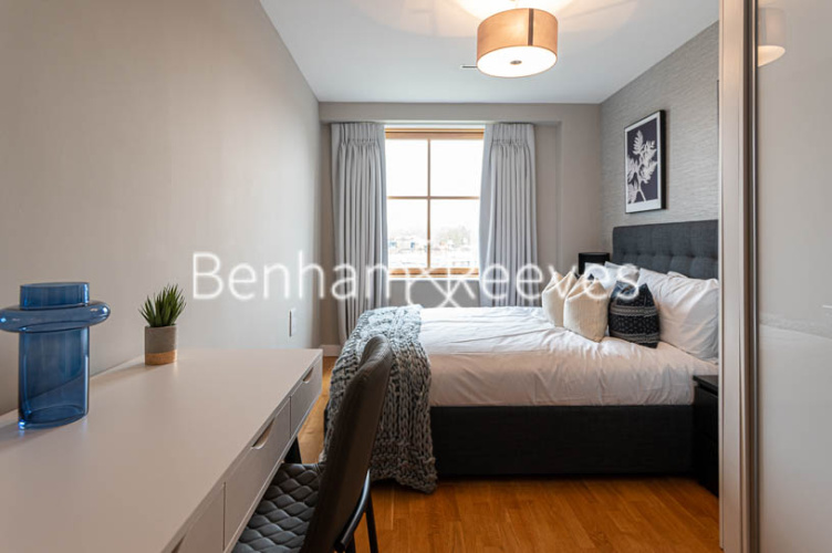 2 bedrooms flat to rent in Highbury Gardens, Holloway Road, N7-image 13