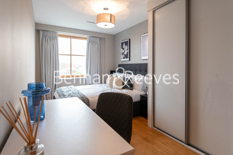 2 bedrooms flat to rent in Highbury Gardens, Holloway Road, N7-image 16